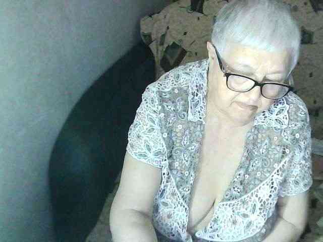 Galina73 live female cam on bongacams