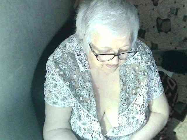 Galina73 live female cam on bongacams