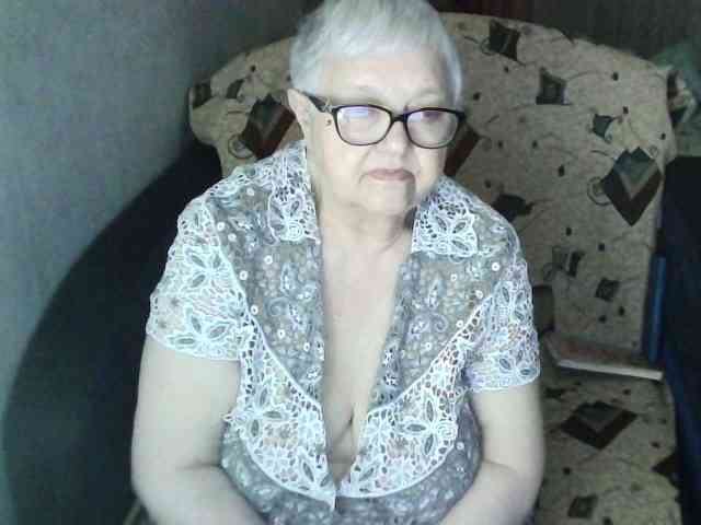 Galina73 live female cam on bongacams
