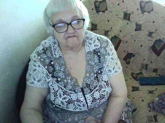 Galina73 live female cam on bongacams