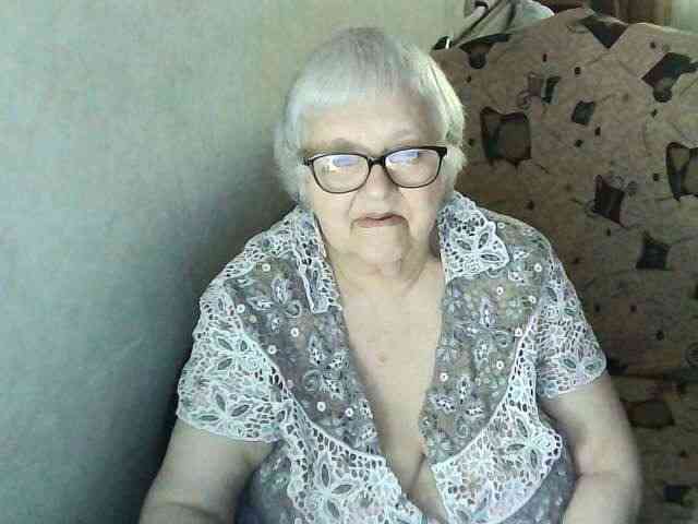 Galina73 live female cam on bongacams
