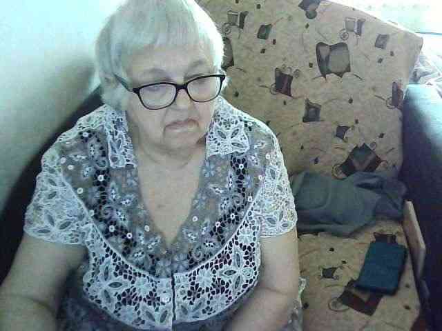 Galina73 live female cam on bongacams