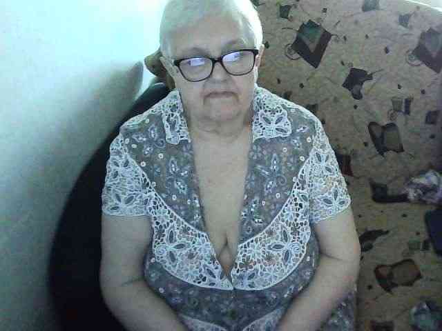 Galina73 live female cam on bongacams