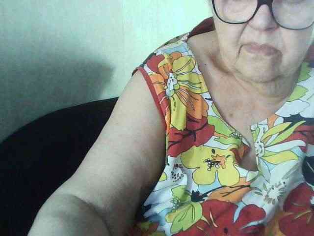 Gelja73's cam show statistics and live stream