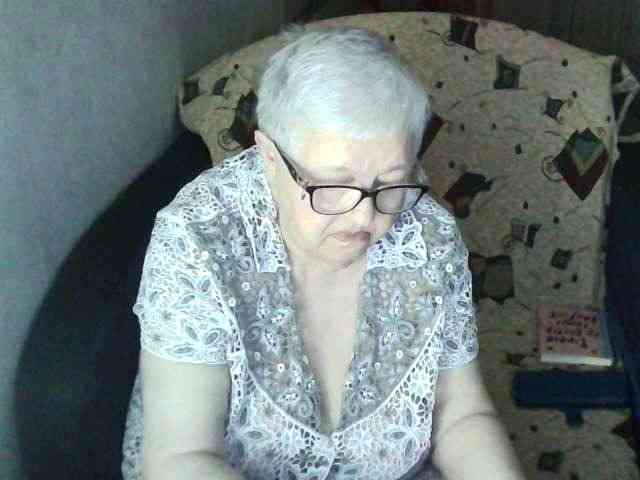 Galina73 live female cam on bongacams