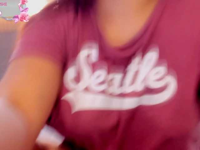 SamyandAllison live cam on BongaCams