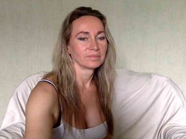 Alia1Alia webcam