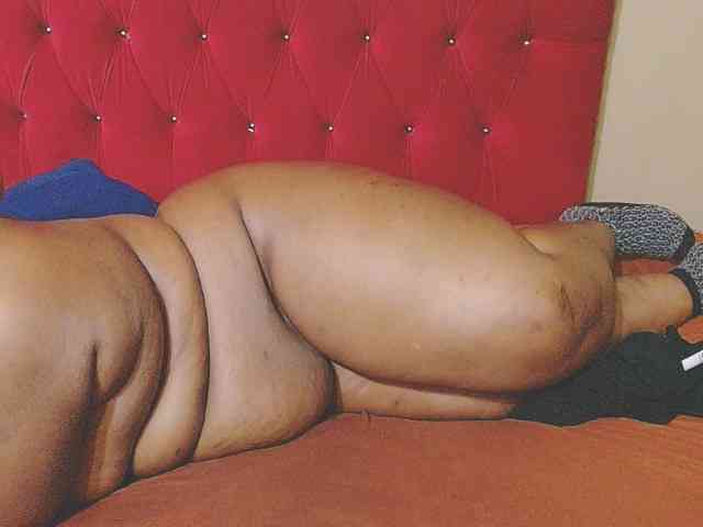 NastyBBWSLUT webcam