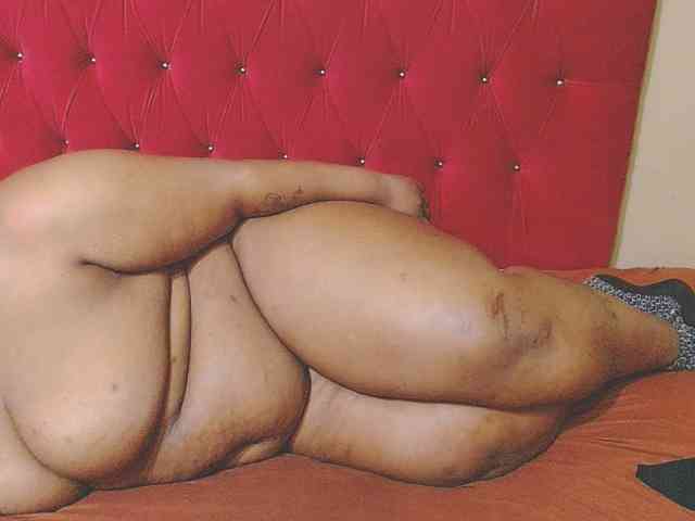 NastyBBWSLUT webcam