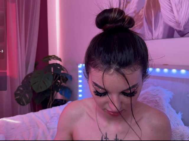 Veronika-Leal live cam on BongaCams