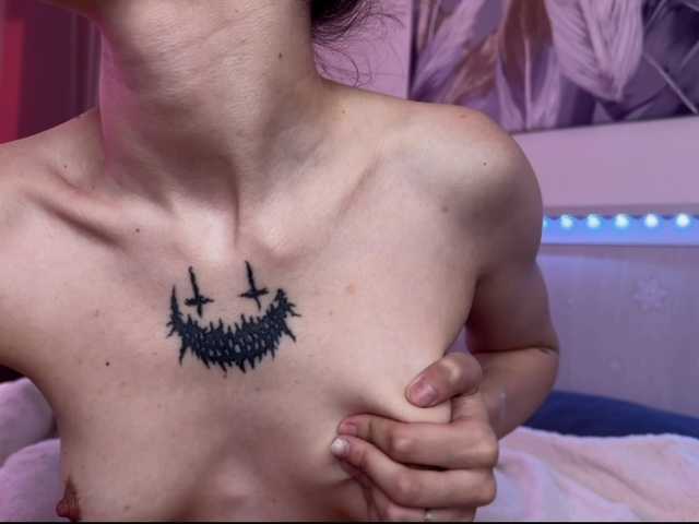 Veronika-Leal live cam on BongaCams