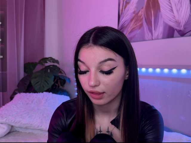 Veronika-Leal live cam on BongaCams