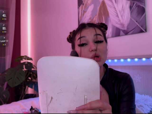 Veronika-Leal live cam on BongaCams