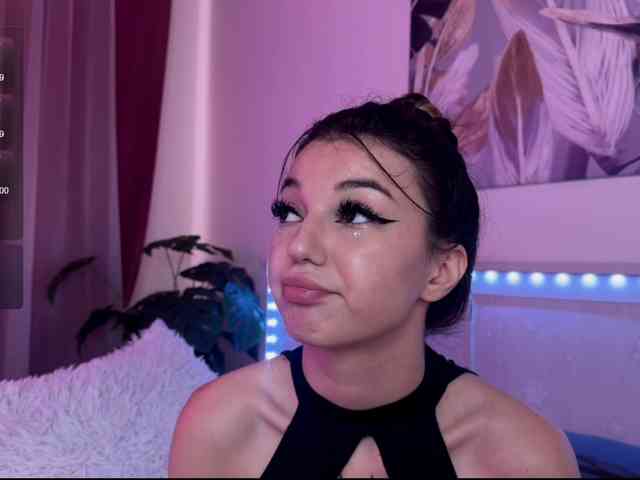 Veronika-Leal webcam