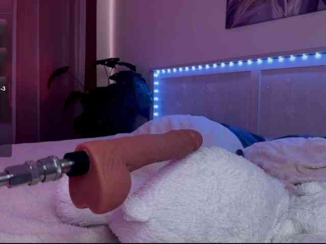 Veronika-Leal webcam