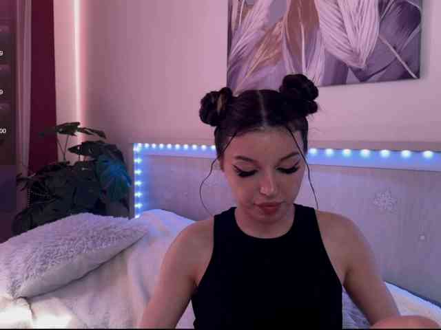 Veronika-Leal Sex Cam Show