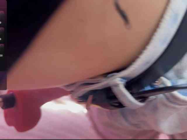 Veronika-Leal webcam