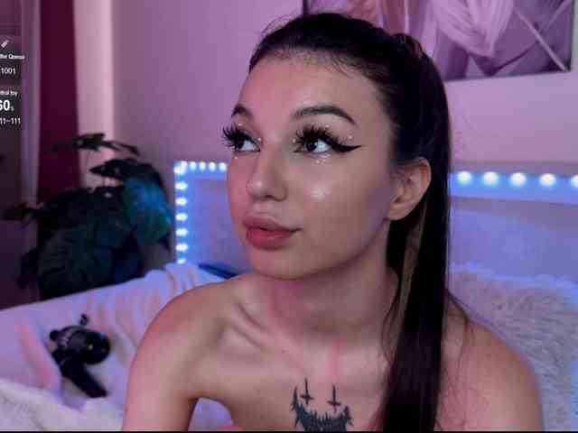 Veronika-Leal webcam