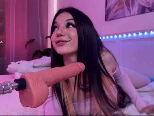 Veronika-Leal webcam