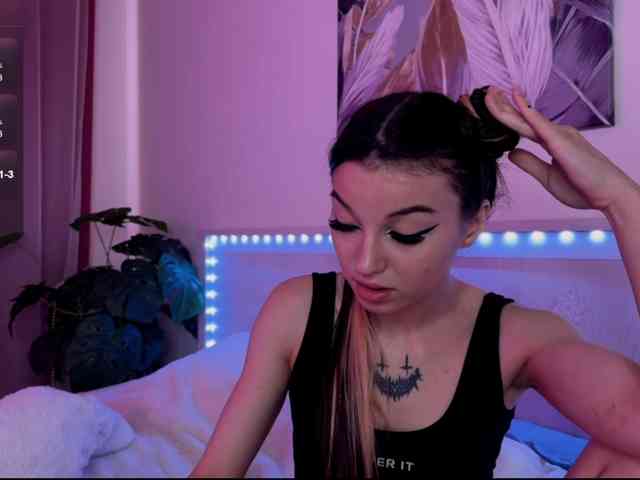 Veronika-Leal Veronika-Leal