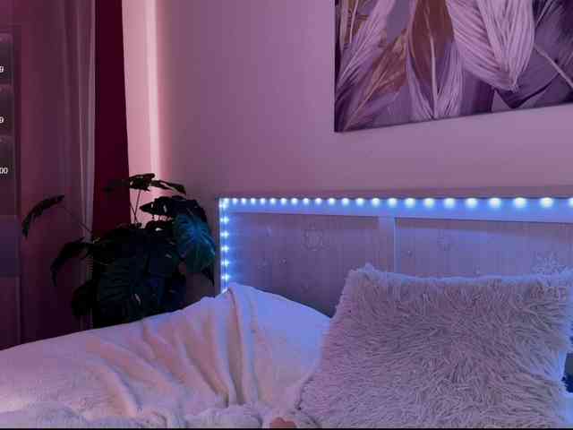 Veronika-Leal webcam