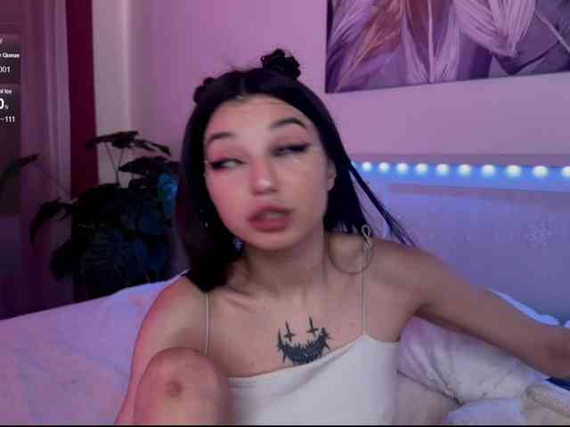 Veronika-Leal webcam