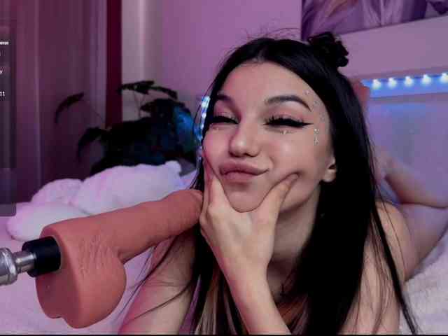 Veronika-Leal webcam