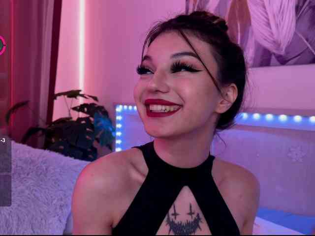 Veronika-Leal webcam