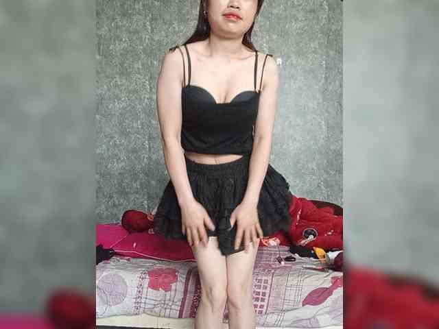 Olivia-lyly webcam