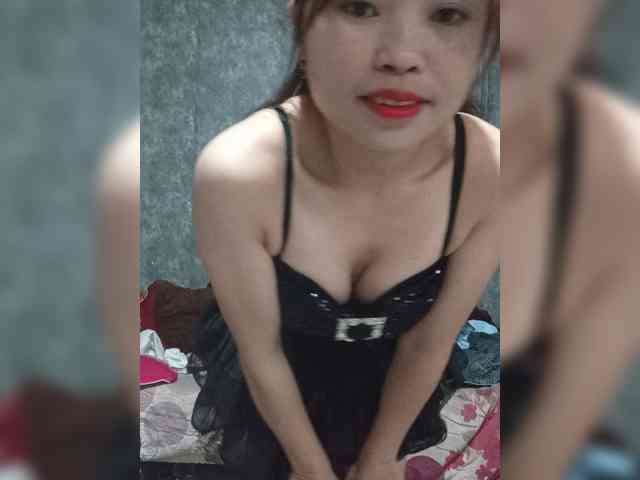Olivia-lyly webcam