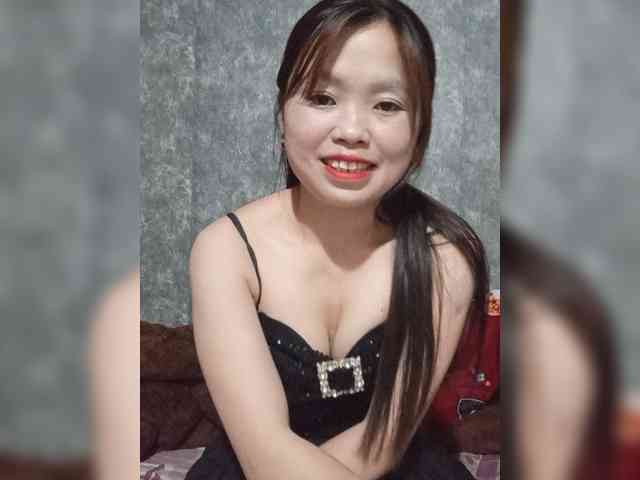 Olivia-lyly webcam