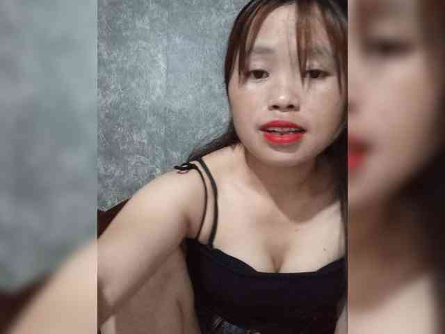 Olivia-lyly Live Webcam on BongaCams