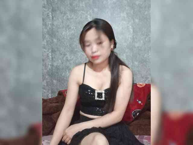 Olivia-lyly webcam