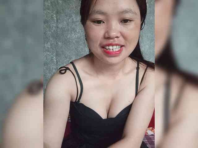 Olivia-lyly webcam