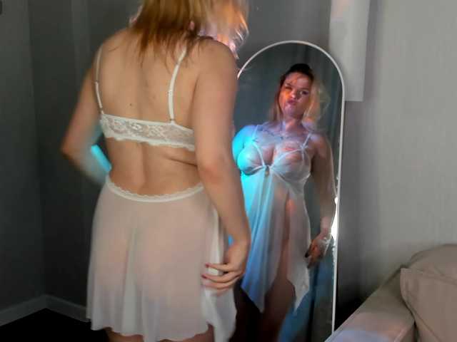 Stellla-Morgans live cam on BongaCams