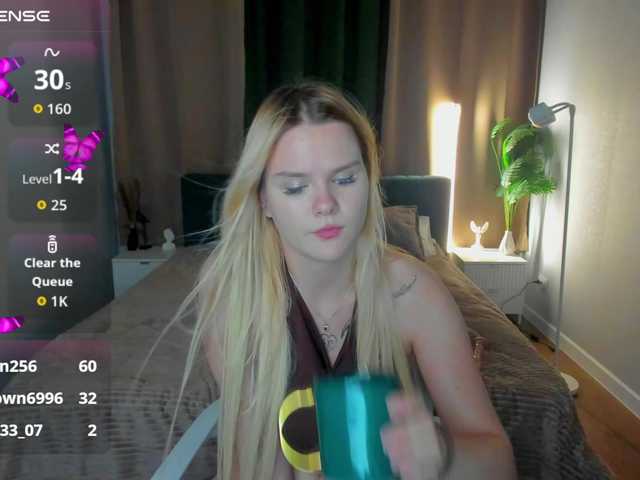 Stellla-Morgans live cam on BongaCams