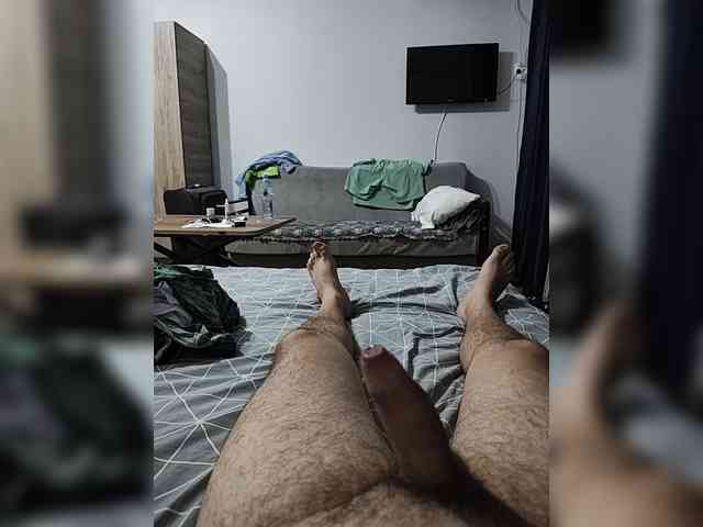 Azaz12331 Sex Cam Show