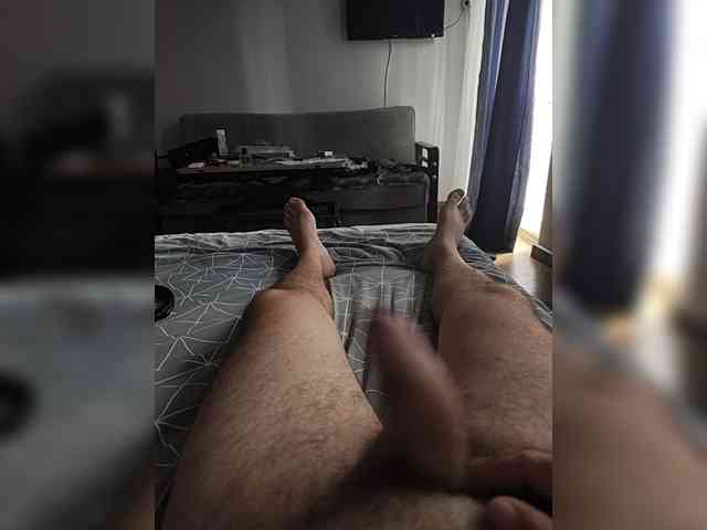 Azaz12331 Live Webcam on BongaCams