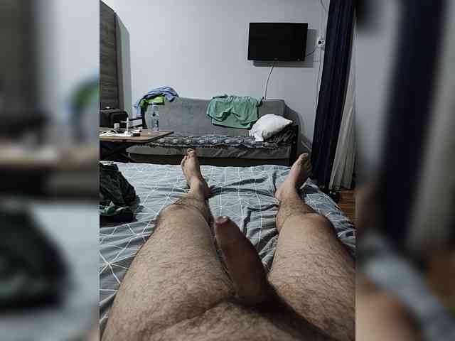 Azaz12331 Sex Cam Show