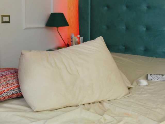 Danielacrudu live cam on BongaCams