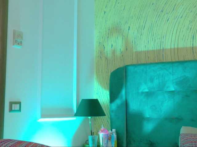 Danielacrudu live webcam show