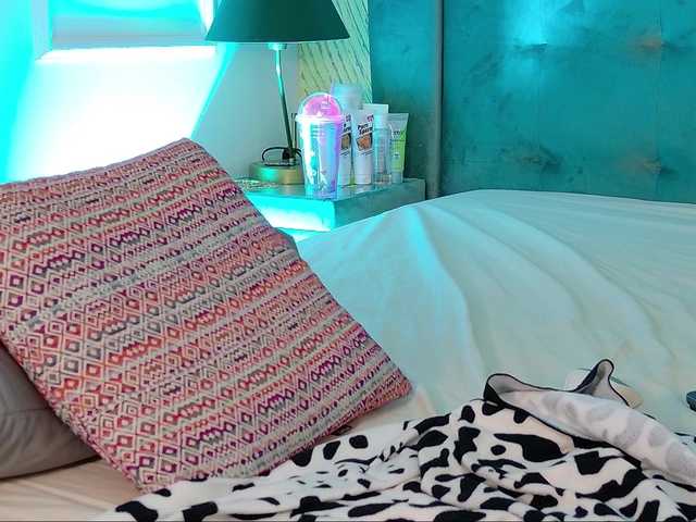 Danielacrudu live cam on BongaCams