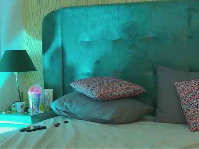 Danielacrudu webcam