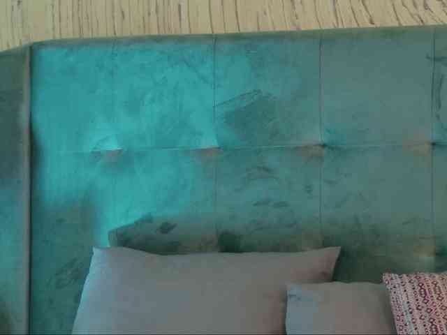 Danielacrudu webcam