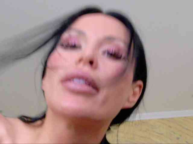 Danielacrudu Sex Cam Show