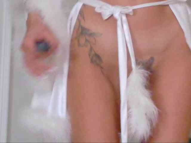 Danielacrudu webcam