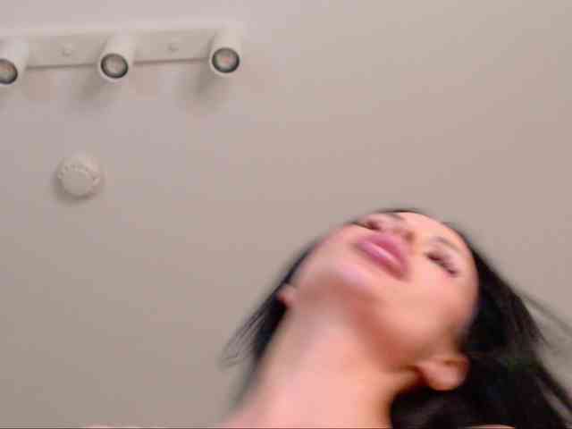 Danielacrudu webcam