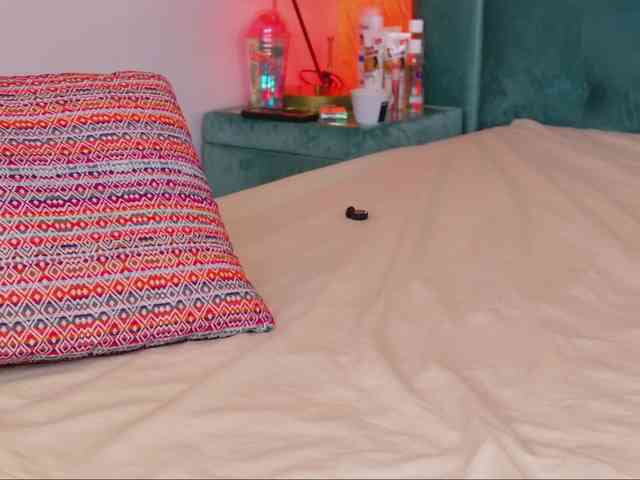 Danielacrudu webcam
