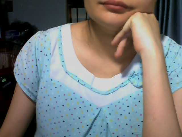 Lovelyhoney live cam on BongaCams