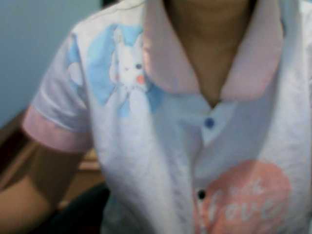 Lovelyhoney live cam preview
